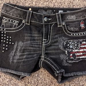 Miss Me American Flag shorts size 27